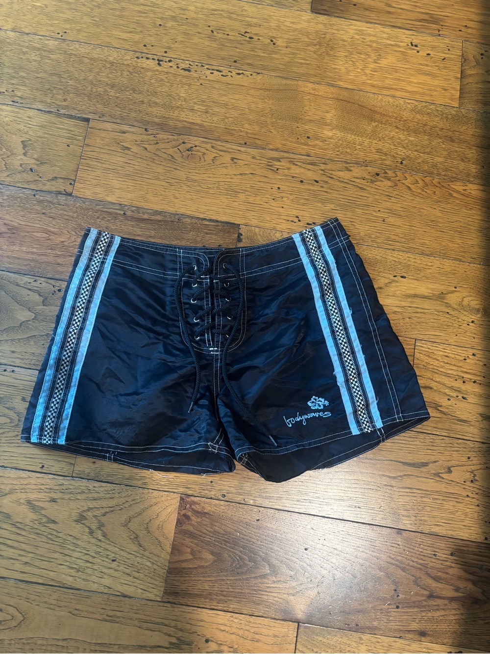 Y2K BodyWaves Women’s Black Lace-Up Swim Shorts with Light Blue Stripes Size 7